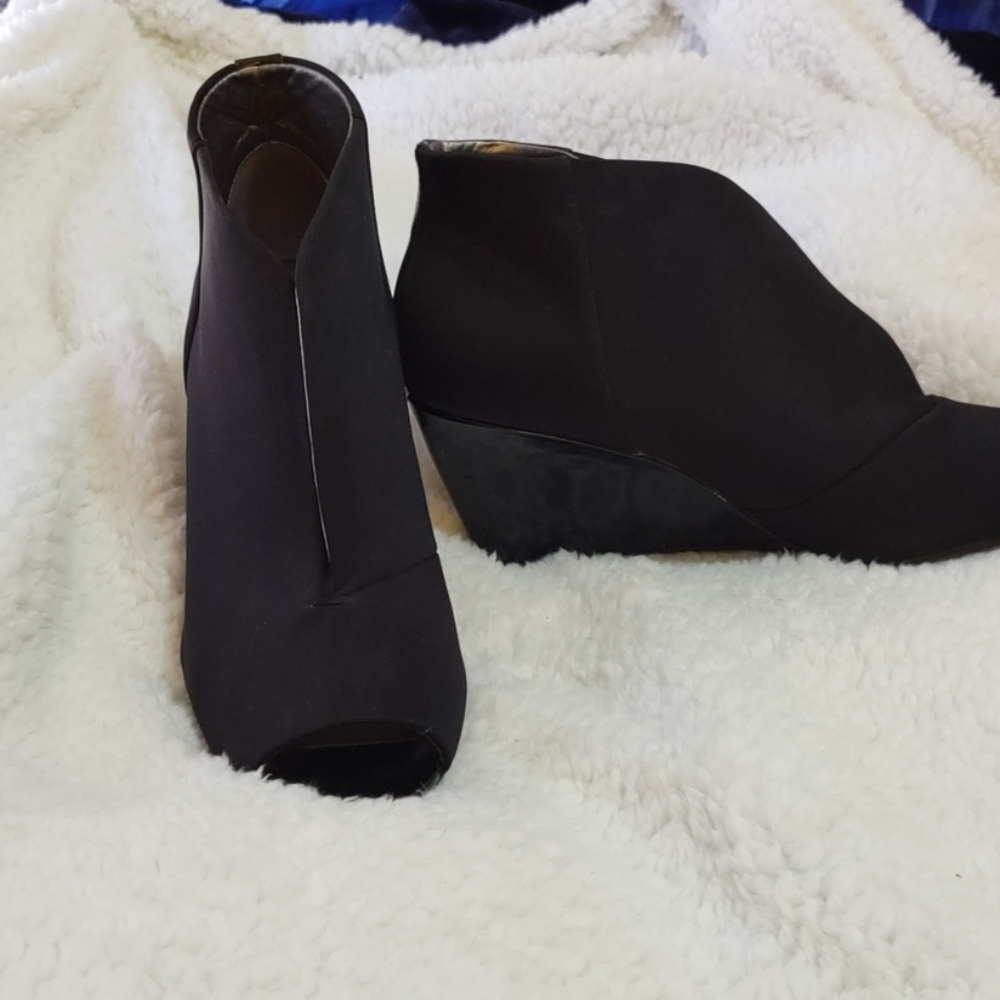 Bandolino Booties